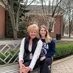 Meet your Posher, Tami